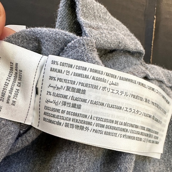 Hollister Men's Polo in Heather Gray SZ L - Picture 5 of 6